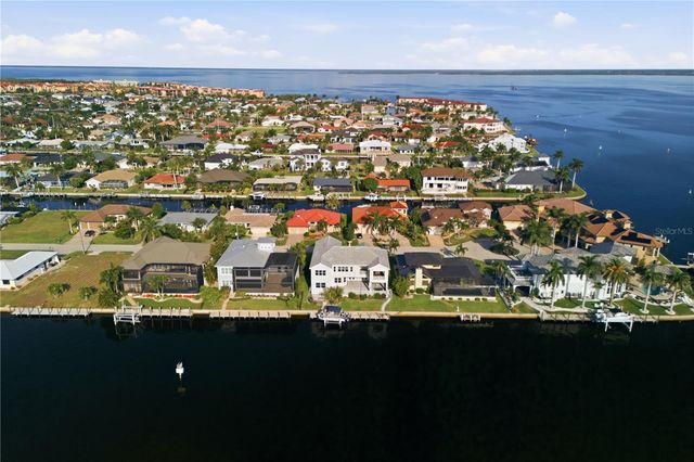 2139 PALM TREE DRIVE, Punta Gorda, FL 33950