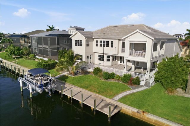 2139 PALM TREE DRIVE, Punta Gorda, FL 33950