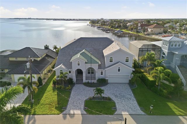2139 PALM TREE DRIVE, Punta Gorda, FL 33950