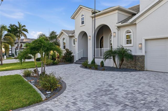2139 PALM TREE DRIVE, Punta Gorda, FL 33950