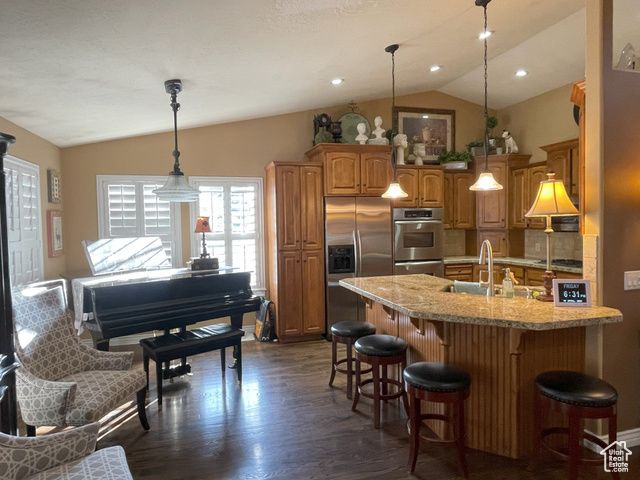 734 E BROOKSHIRE HOLLOW DR, Kaysville, UT 84037