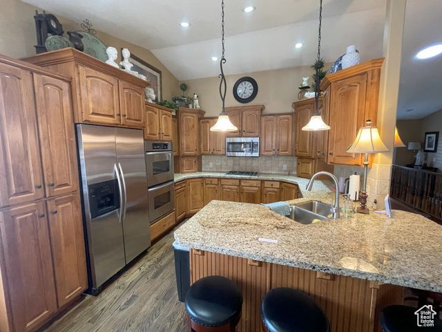734 E BROOKSHIRE HOLLOW DR, Kaysville, UT 84037