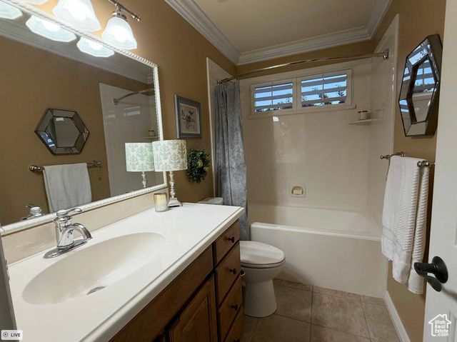 734 E BROOKSHIRE HOLLOW DR, Kaysville, UT 84037