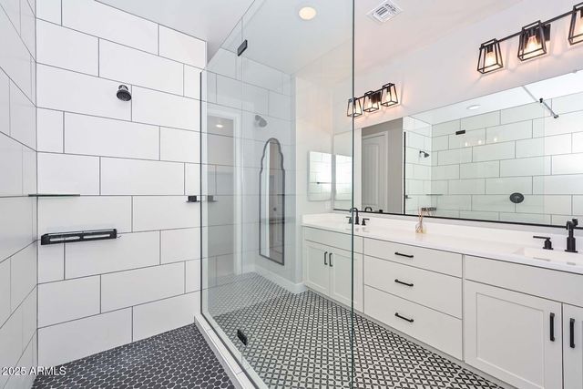 26428 N THORNHILL Drive, Peoria, AZ 85383