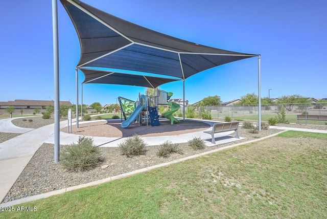 26428 N THORNHILL Drive, Peoria, AZ 85383