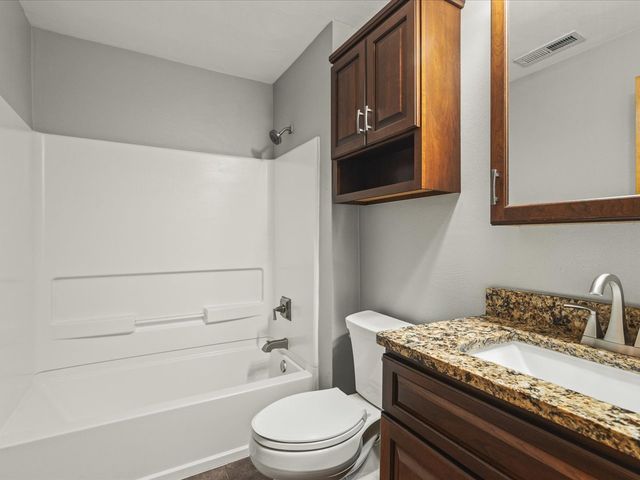 10152 Monarch Road 4, Roscoe, IL 61073