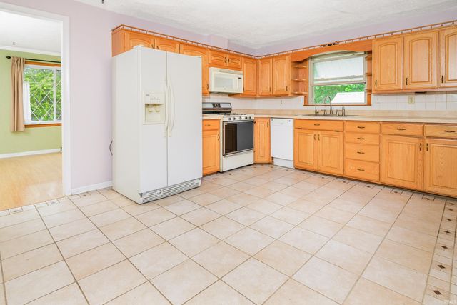 519 E Grimes Lane, Bloomington, IN 47401