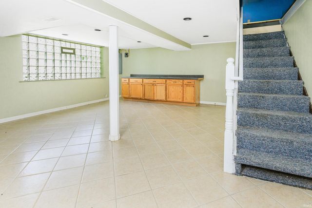 519 E Grimes Lane, Bloomington, IN 47401