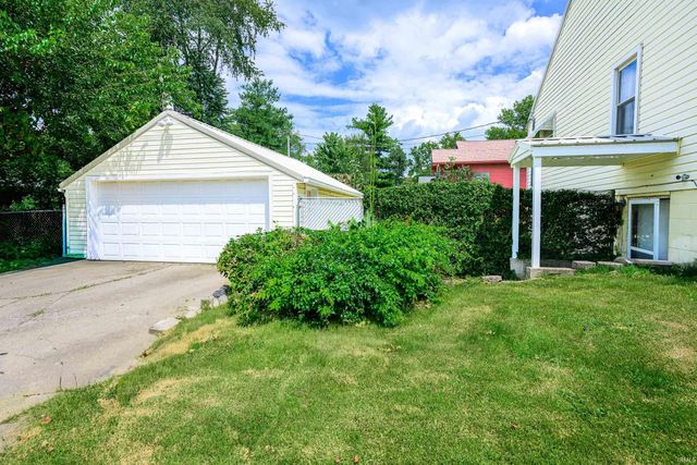 519 E Grimes Lane, Bloomington, IN 47401