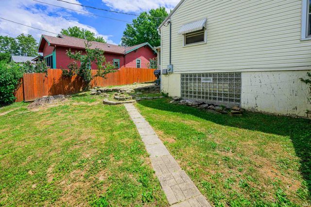519 E Grimes Lane, Bloomington, IN 47401