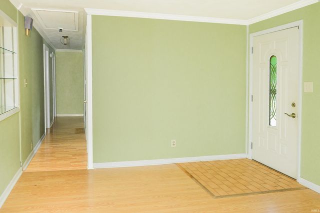 519 E Grimes Lane, Bloomington, IN 47401