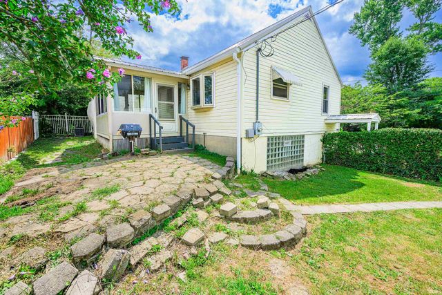 519 E Grimes Lane, Bloomington, IN 47401