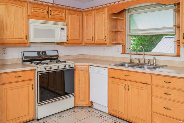 519 E Grimes Lane, Bloomington, IN 47401