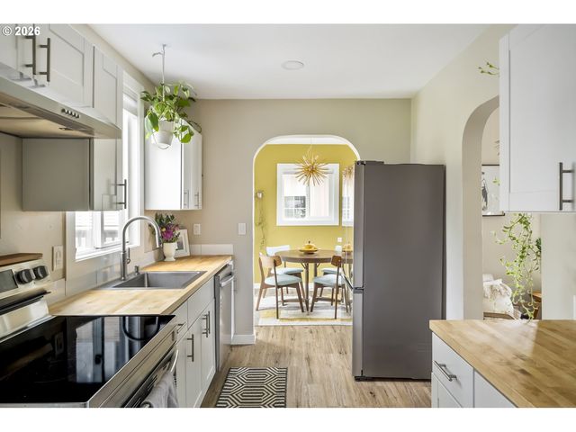 7336 Se BYBEE Blvd, Portland, OR 97206