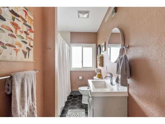 7336 Se BYBEE Blvd, Portland, OR 97206