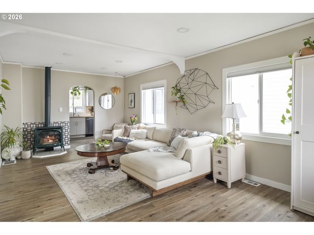 7336 Se BYBEE Blvd, Portland, OR 97206