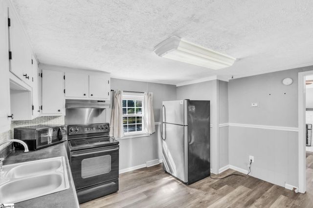 2816 Brushy Creek Road, Greer, SC 29650