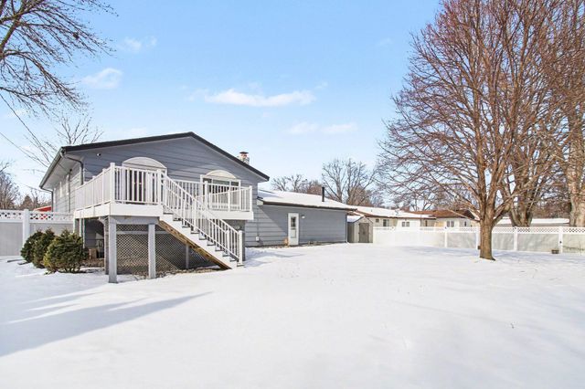 1195 Van Buren Street S, Shakopee, MN 55379