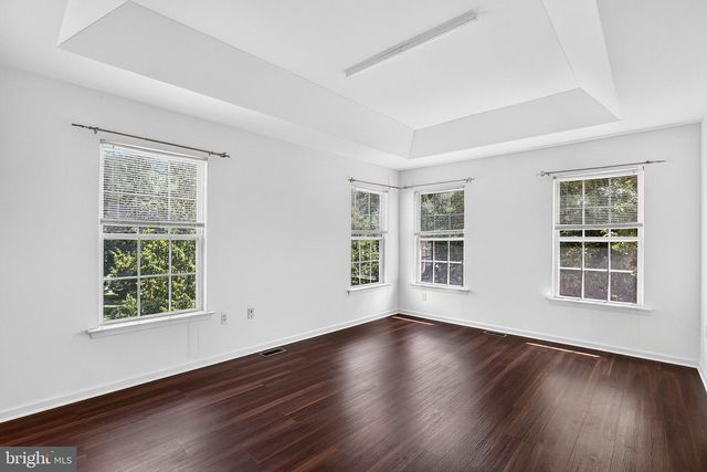 153 VALMORE CT, Pennington, NJ 08534