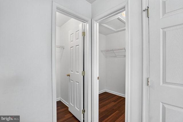 153 VALMORE CT, Pennington, NJ 08534