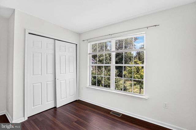 153 VALMORE CT, Pennington, NJ 08534