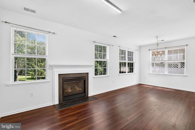 153 VALMORE CT, Pennington, NJ 08534