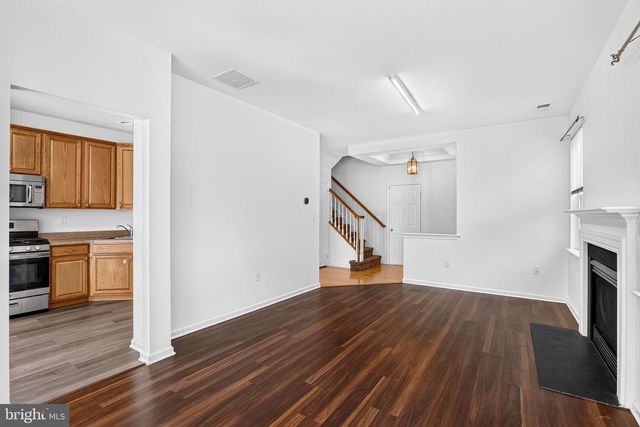 153 VALMORE CT, Pennington, NJ 08534