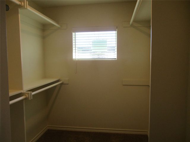 1718 NW Dallas Street, Grand Prairie, TX 75050