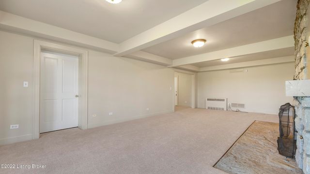 8234 Sutherland farm Rd, Prospect, KY 40059
