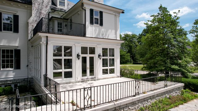8234 Sutherland farm Rd, Prospect, KY 40059