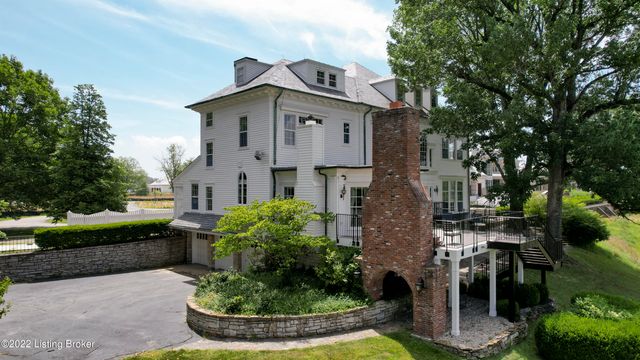 8234 Sutherland farm Rd, Prospect, KY 40059