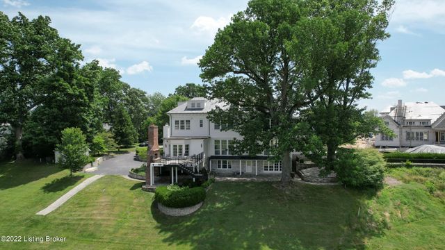 8234 Sutherland farm Rd, Prospect, KY 40059