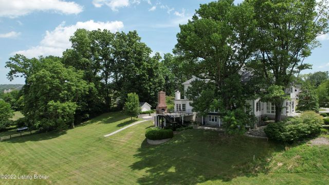 8234 Sutherland farm Rd, Prospect, KY 40059