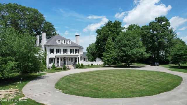 8234 Sutherland farm Rd, Prospect, KY 40059