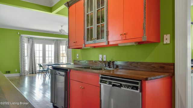 8234 Sutherland farm Rd, Prospect, KY 40059