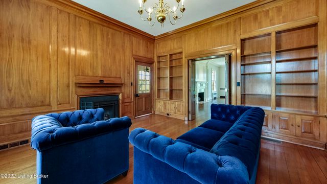 8234 Sutherland farm Rd, Prospect, KY 40059