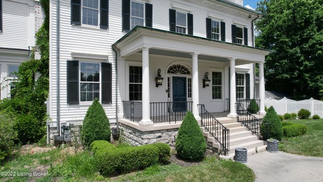 8234 Sutherland farm Rd, Prospect, KY 40059