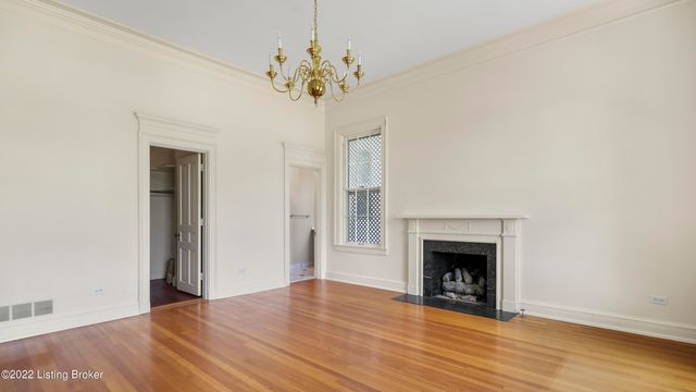 8234 Sutherland farm Rd, Prospect, KY 40059