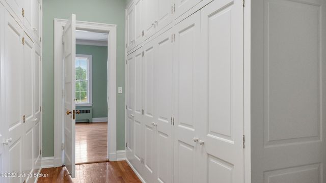 8234 Sutherland farm Rd, Prospect, KY 40059