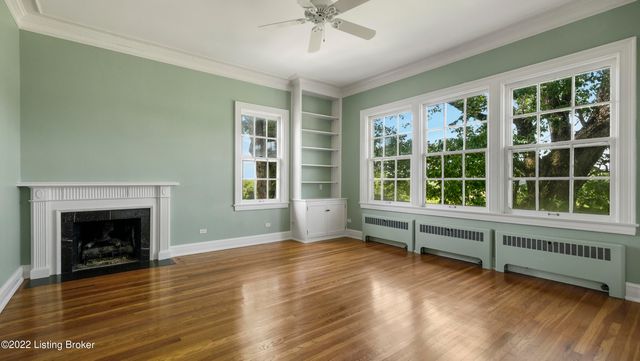 8234 Sutherland farm Rd, Prospect, KY 40059