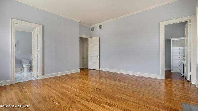 8234 Sutherland farm Rd, Prospect, KY 40059