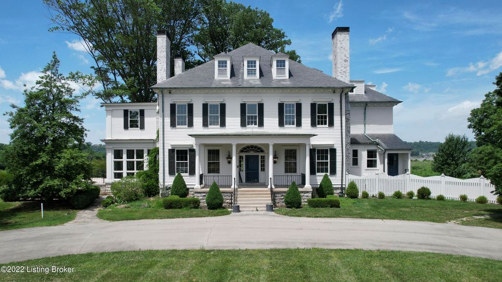 8234 Sutherland farm Rd, Prospect, KY 40059