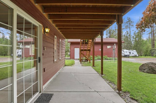 13804 N Christensen Rd, Nine Mile Falls, WA 99026