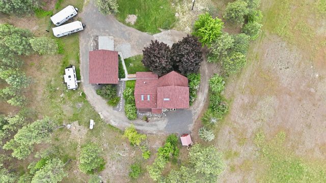 13804 N Christensen Rd, Nine Mile Falls, WA 99026