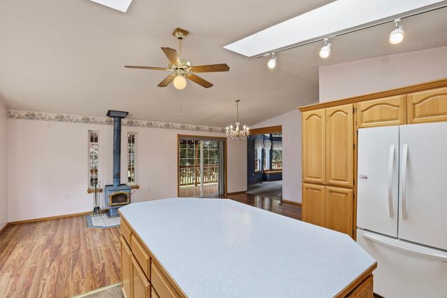 13804 N Christensen Rd, Nine Mile Falls, WA 99026