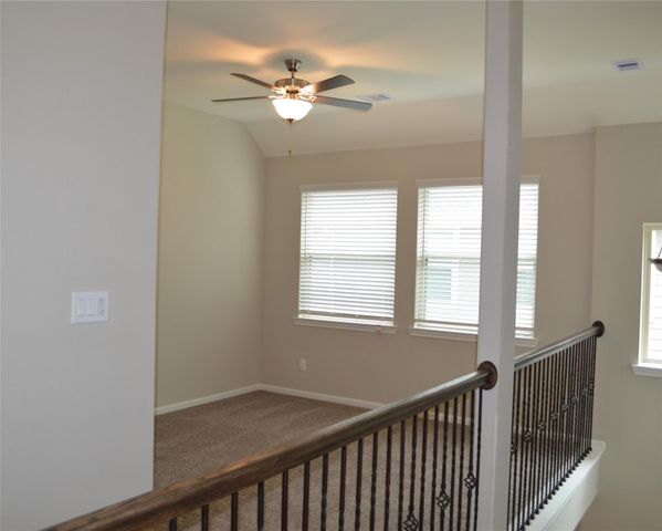 28043 Rocky Heights Dr, Spring, TX 77386