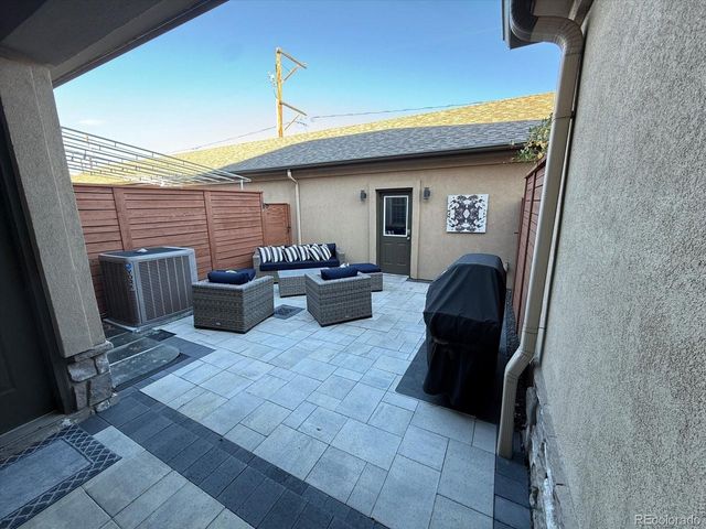 130 S Monroe St, Denver, CO 80209