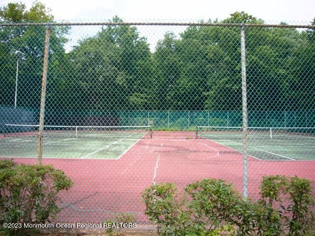 127A Amberly Drive, Manalapan, NJ 07726