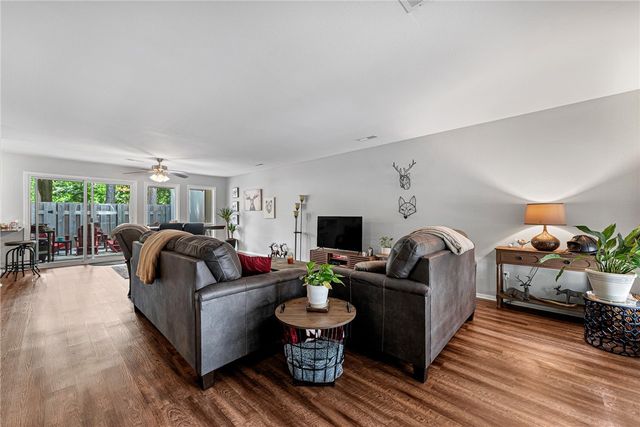 19 Mellor Lane, Bella Vista, AR 72715