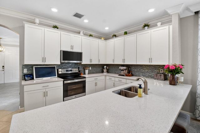 9062 Gulf Cove Drive, Wellington, FL 33467